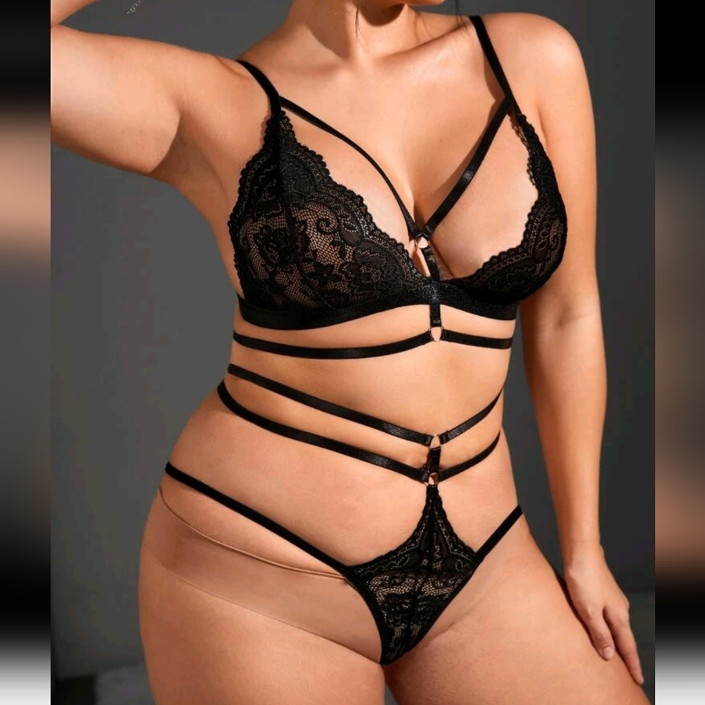 Sexy  black Lingerie  set size XXL